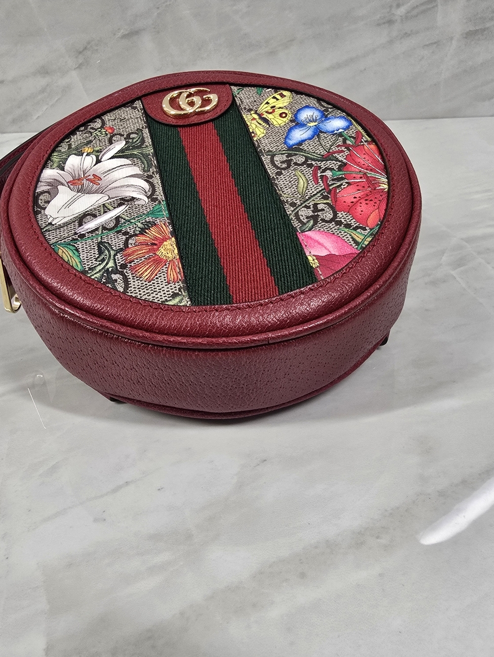 Gucci Red Floral Round Crossbody Backpack - Picture 9 of 15